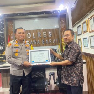 Polres Sumbawa Barat Terima Penghargaan dari KPPN 101 Sumbawa