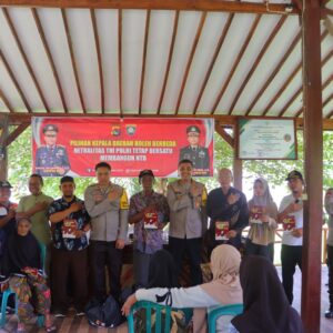 Dalam Rangka Colling Sistem, Polres Lombok Utara bersama Dit Binmas Polda NTB Gelar Baksos