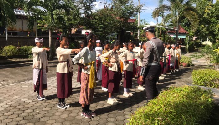 Polisi Cilik di Lombok Barat: Bentuk Karakter Anak Sejak Dini