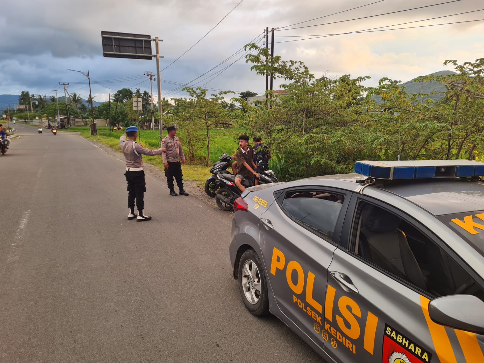 Ngabuburit Aman! Polsek Kediri Perketat Patroli Ramadan