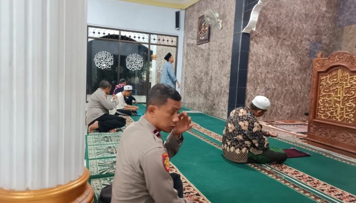 Polsek Kuripan Amankan Shalat Subuh, Jamaah Merasa Nyaman