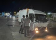 KMP Surya 777 Tiba di Lembar, Polisi Pastikan Proses Bongkaran Aman