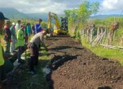 Polsek Jajaran Utan, Buer, Alas, dan Alas Barat Bersinergi dalam TMMD ke-125 Kodim 1607/Sumbawa di Desa Kalebeso