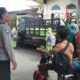 Polsek Batulayar Gelar Gerakan Pangan Murah, 2 Ton Beras Ludes Diserbu Warga