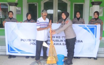 Polwan Polres Sumbawa Barat Gelar Bakti Sosial dan Bakti Religi Sambut Hari Jadi ke-77