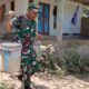 TNI Bersama Warga Ringankan Beban Kebutuhan Air Bersih