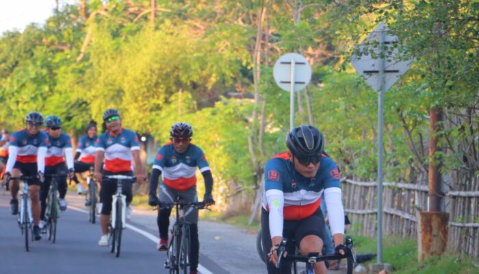 Gowes Kamtibmas di Bayan, Sinergi Polri dan Masyarakat Jaga Budaya dan Kesejahteraan