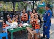 Polairud Gencarkan Imbauan Kebersihan dan Keselamatan di Pantai Senggigi