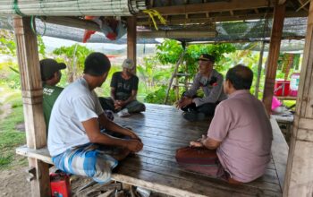 Polda NTB Sambang Warga Kampung Melayu, Ajak Masyarakat Aktif Jaga Kamtibmas