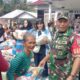 Babinsa Dampingi Pembagian Sembako Zaimah Charity di Batu Rakit