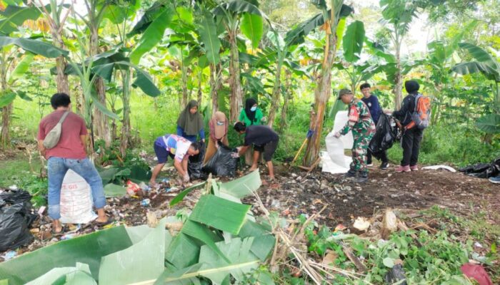 Aksi Peduli Hidupkan Semangat Bersih Desa Jatisela