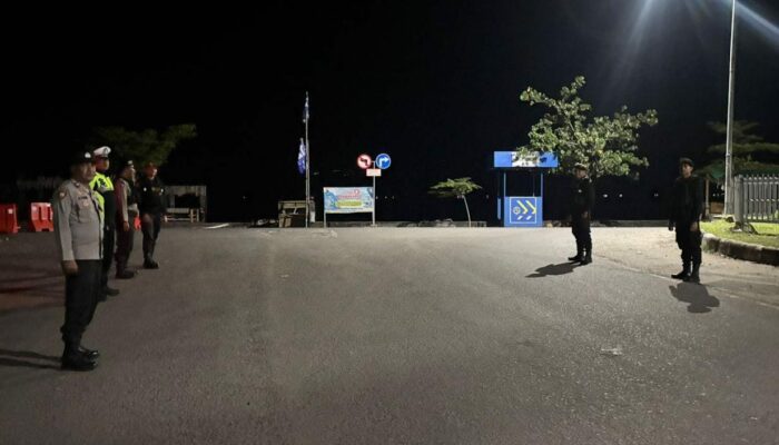 Patroli Dialogis Malam Hari,Pamapta Polres Bima Hadir Mengayomi dan Mencegah Timbulnya Aksi Kriminalitas