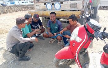Personel Polsek Kawasan Pelabuhan Laut Bima Laksanakan Patroli Rutin dan Sosialisasi Layanan 110