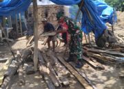 Babinsa Labuan Tereng Bantu Pengrajin Bata Merah Lokal