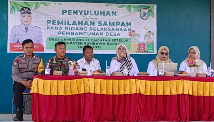 Bhabinkamtibmas Desa Lamusung Hadiri Penyuluhan Pemilahan Sampah dalam Program Pembangunan Desa
