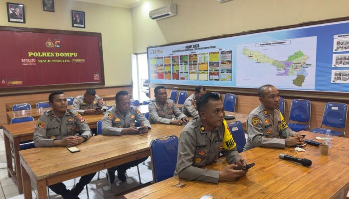 POLRES DOMPU GELAR SOSIALISASI WHISTLE BLOWER SYSTEM DAN SP4N–LAPOR UNTUK TINGKATKAN TRANSPARANSI PELAYANAN