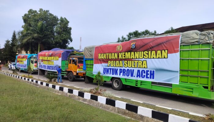 Solidaritas Untuk Korban Bencana Alam di Aceh, Sumut, dan Sumbar : Polda Sultra Kirim 23 Ton Beras dan Ribuan Logistik