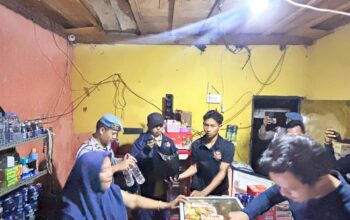 Satresnarkoba Polres Dompu Razia Tempat Hiburan dan Kios Miras, Amankan Puluhan Botol Minuman Keras