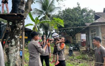 Trauma Healing Polri Hadirkan Flying Fox untuk Kembalikan Senyum Anak-Anak Terdampak Bencana di Kayu Pasak