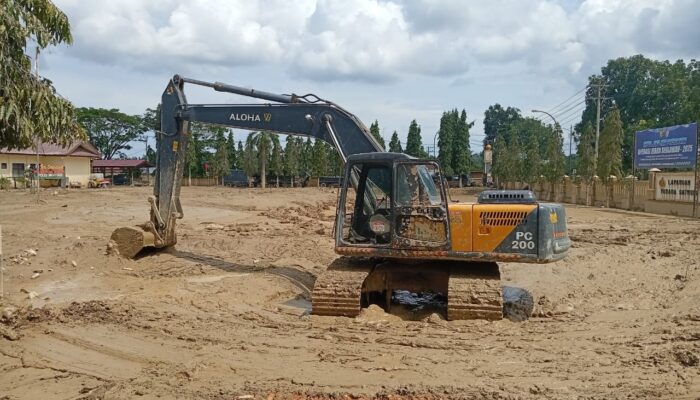 Polri Maksimalkan Bantuan dengan Kerahkan Alat Berat, Percepat Pemulihan Bencana di Sumatra