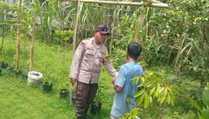 Bhabinkamtibmas Lembahsari Sosialisasikan Pemanfaatan Lahan Kosong