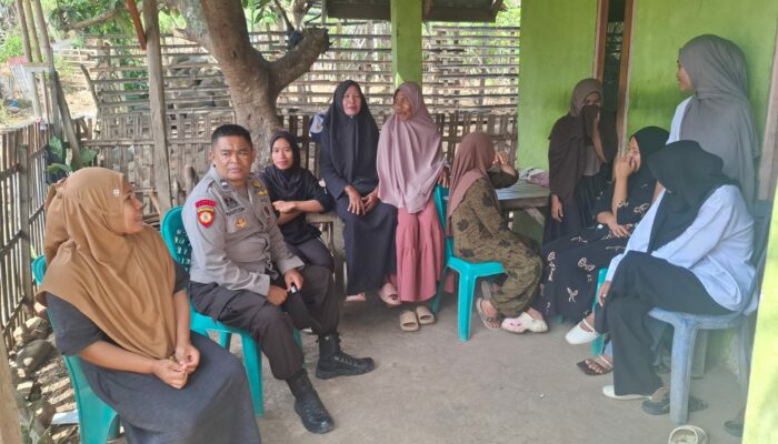 Polsek Wawo Laksanakan Jum’at Curhat, Himbau Kamtibmas dan Sosialisasikan TPPO