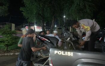 Polsek Woha Evakuasi Korban Laka Lantas di Desa Talabiu Satu Orang Korban Kritis