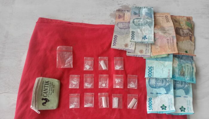 Polsek Asakota Amankan Pria dengan 13 Poket Sabu Siap Edar di Lingkungan Pali
