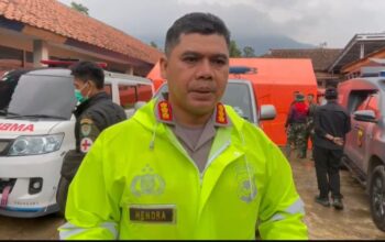 Den K9 SAR Ditpolsatwa Korsabhara Baharkam Polri Siap Perkuat Penanganan Bencana Longsor di Cisarua, Bandung Barat