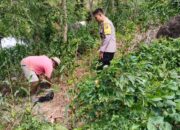 Dukung Ketahanan Pangan Bhabinkamtibmas Desa Peresak Lakukan Silaturrahmi ke Warga Binaan