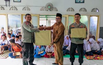 Sat Binmas Polres Lombok Timur Berikan Himbauan Kamtibmas dan Kamseltibcarlantas kepada Pelajar