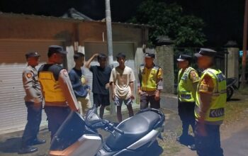 Patroli Dialogis Polsek Taliwang, Antisipasi Gangguan Kamtibmas dan Kenakalan Remaja