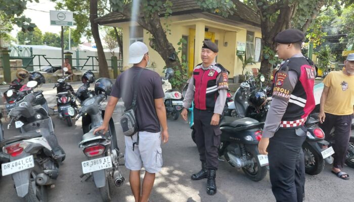 Patroli Samapta Polda NTB Intensifkan Pengamanan Pasar dan Pusat Perbelanjaan di Mataram