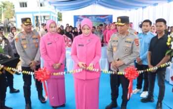 Kapolda NTB Resmikan SPPG Polres Loteng Dukung Program MBG Presiden RI. ‎