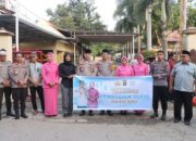 Peran Humanis dan Sinergi Polri, Kapolres Bima Kabupaten Bersama Mahasiswa Cipayung Bagikan Takjil Berbuka Puasa