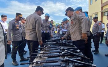 Pastikan Penggunaan Sesuai Prosedur, Kapolres Bima Kota Cek Senpi Personel