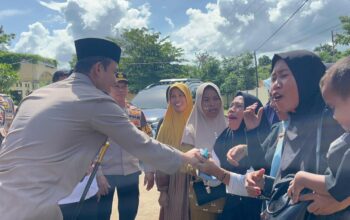 Kapolres Bima Kota Temui Massa Aksi Ina-Ina Anti Narkoba Lambu, Tegaskan Komitmen Berantas Narkoba