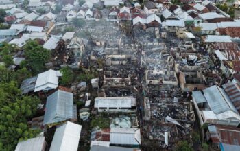 Polsek Alas Amankan TKP Kebakaran di Desa Kalimango dan Evakuasi Petugas Damkar yang Gugur