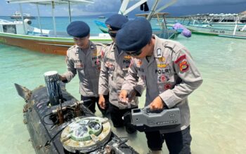Gegana Brimob Polda NTB Cek Benda Diduga Torpedo di Gili Trawangan, Dipastikan Tidak Berbahaya
