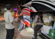 KRYD Polsek KPL Poto Tano Kian Intens, Seluruh Personel Turun Tangan Periksa Kendaraan di Pelabuhan