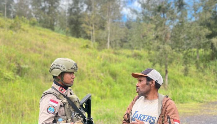 Jaga Aktivitas Warga, Satgas Damai Cartenz Gencarkan Patroli Taktis di Sinak