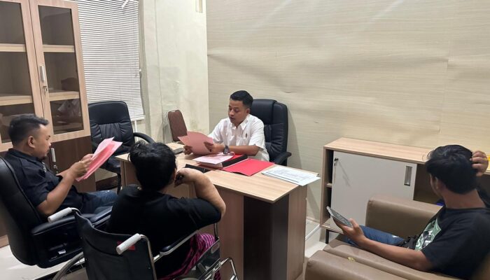 Sat Resnarkoba Polres Dompu Laksanakan Tahap II, Tersangka dan Barang Bukti Dilimpahkan ke Kejaksaan Negeri Dompu