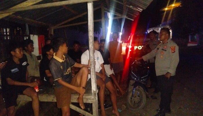 Patroli Blue Light Polsek Ambalawi Antisipasi 3C, Wujudkan Situasi Aman dan Kondusif