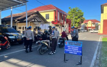 Tingkatkan Kedisiplinan Personel, Si Propam Polres Sumbawa Gelar Gaktibplin dan Razia Judi Online