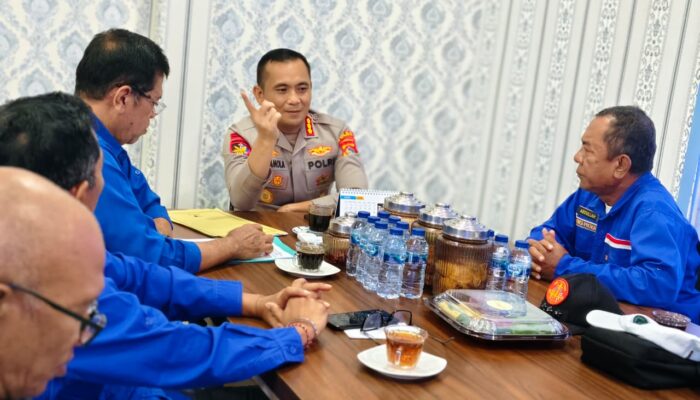 Kunjungan Himpunan Nelayan NTB di Hanggar Polairud Polda NTB dalam Rangka Membangun Potensi Nelayan