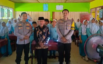 Lindungi Santri dari Bahaya Narkoba dan Bullying, Polsek Labuapi Turun Langsung ke Pesantren Al-Ikhlasyah