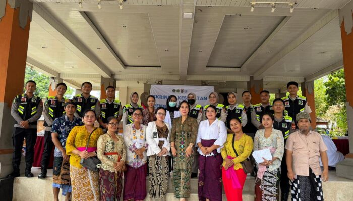 Polda NTB Gelar Bakti Kesehatan di IAHN Gede Puja, Ratusan Warga Antusias Ikuti Layanan Gratis