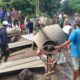 Warga Membludak! Pengecoran Jembatan Garuda Dikebut Tanpa Henti