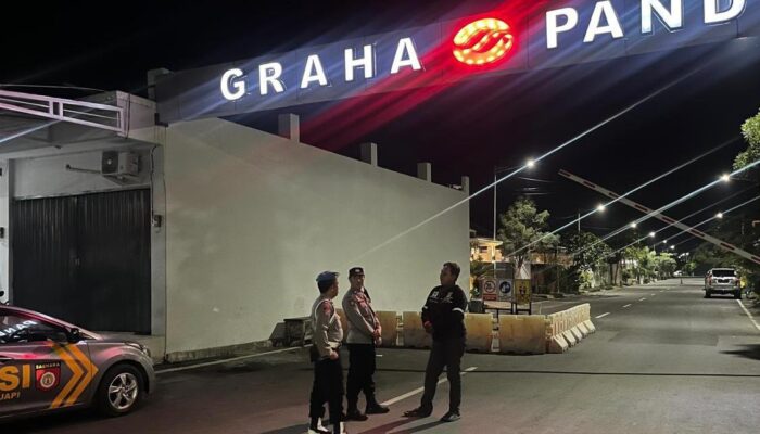 Waspada Kriminalitas Malam Hari, Polsek Labuapi Gencarkan Patroli Dialogis di Kawasan Perumahan Padat