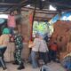 Aksi Nyata Babinsa Bantu Warga, Ekonomi Lokal Pun Bergerak